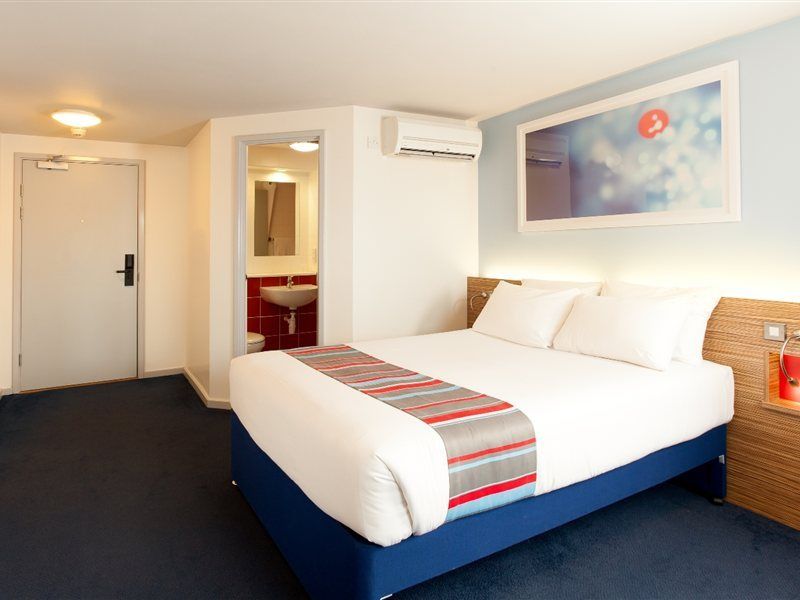 Travelodge London Central City Road Dış mekan fotoğraf