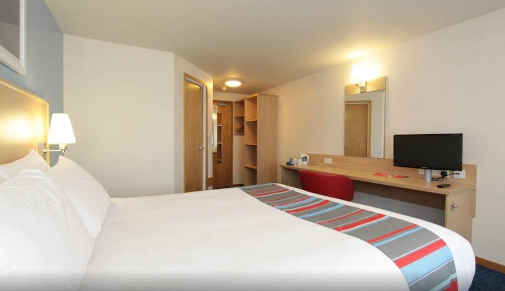 Travelodge London Central City Road Dış mekan fotoğraf